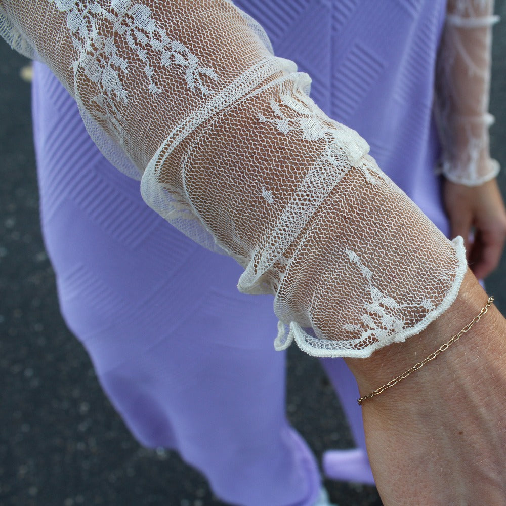 Sheer Lace Long Sleeve (Ivory)